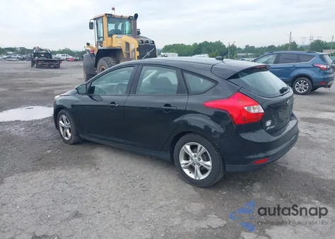 2013 Ford Focus Se z USA, uszkodzony, nr VIN 1FADP3K23DL111505